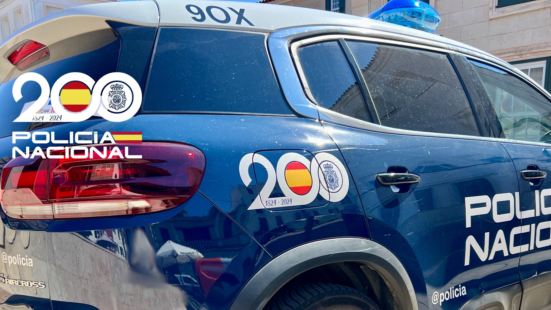 Vehículo policial.