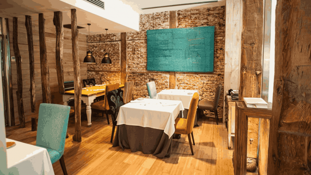 lua restaurante