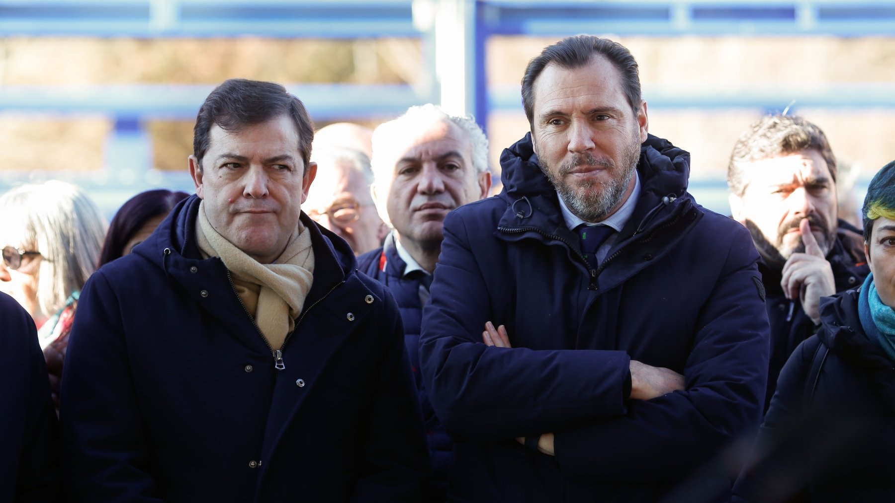 Alfonso Fernández Mañueco (i) y Óscar Puente. (Europa Press)