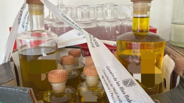 Pillado un restaurante que ofrecía aceite virgen extra de Mallorca que no era ni extra ni mallorquín