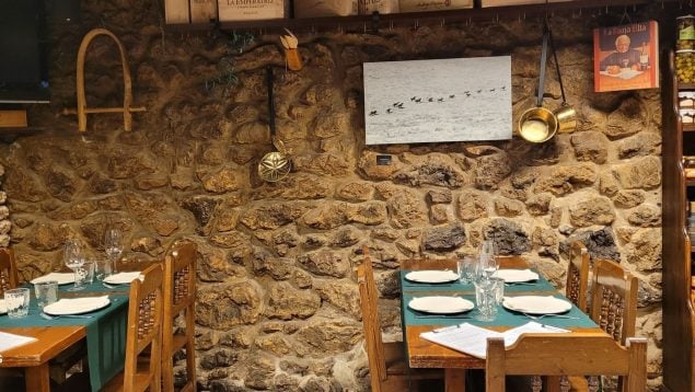 Mejor restaurante de carretera en Cantabria, casa cofiño, restaurantes de carretera clásicos, pueblos para comer en Cantabria, restaurantes de carretera A8, cocido montañés, mejores cocidos norte de España.