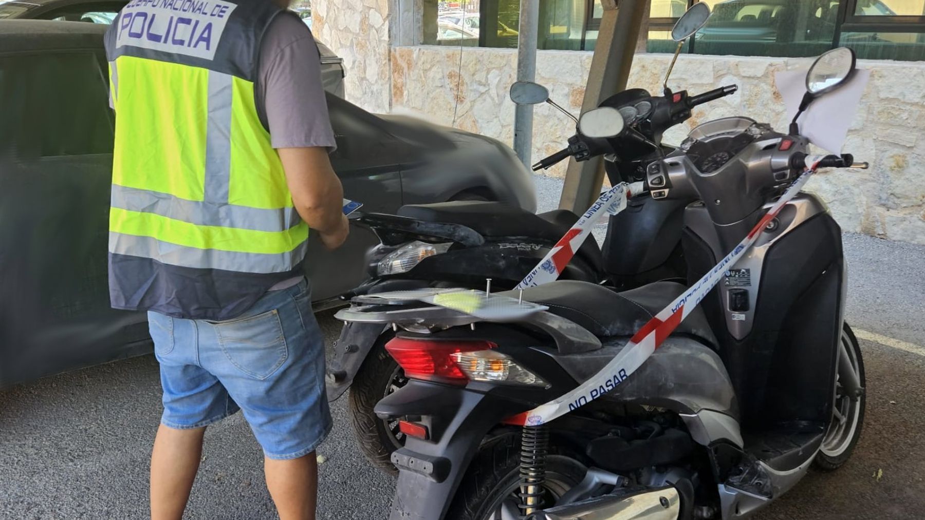 Los napolitanos traían las motocicletas desde Italia hasta Ibiza.