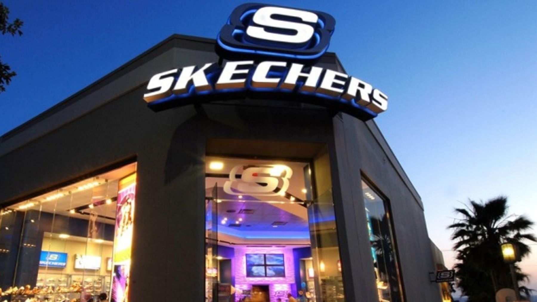 Una tienda Skechers.