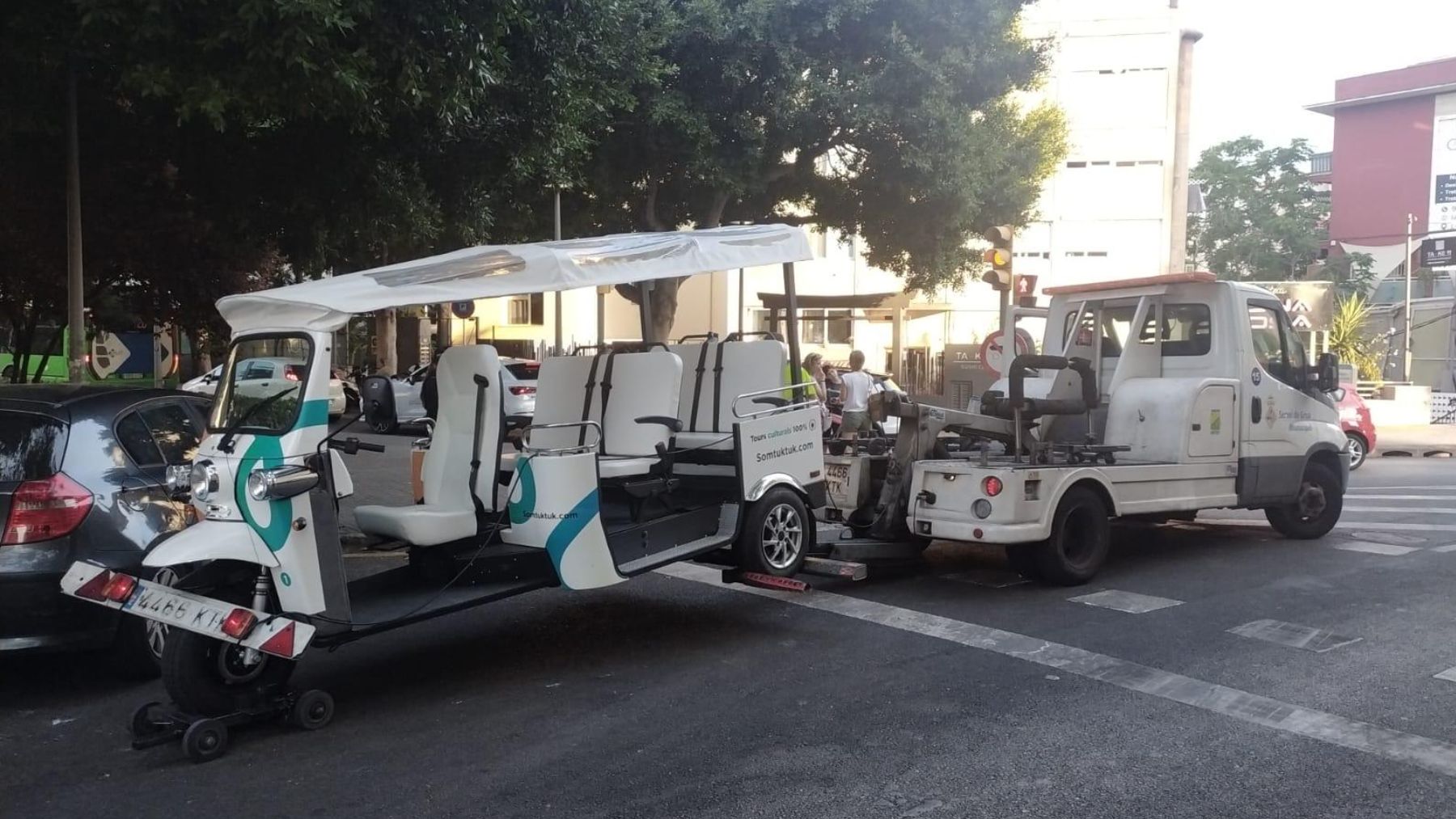Tuk Tuk retirado en Palma.