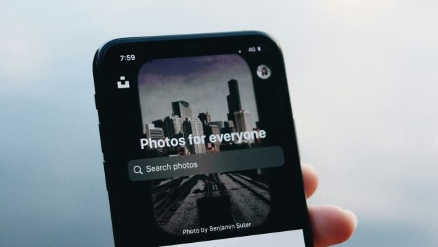 Qué pasa realmente con tus fotos borradas del móvil