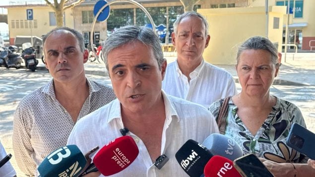 El PP exige la dimisión del delegado del Gobierno en Baleares por la crisis de las pateras