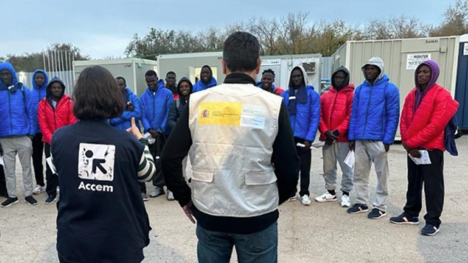 Inmigrantes irregulares en el centro de Alcalá. (Foto: M. Inclusión)