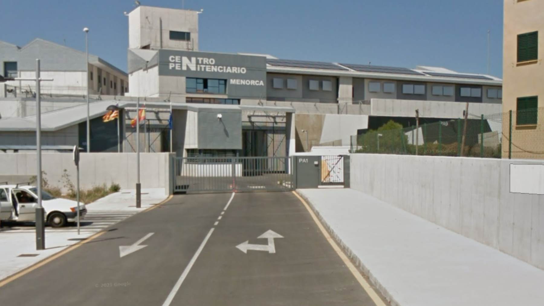 Entrada a la cárcel de Menorca.