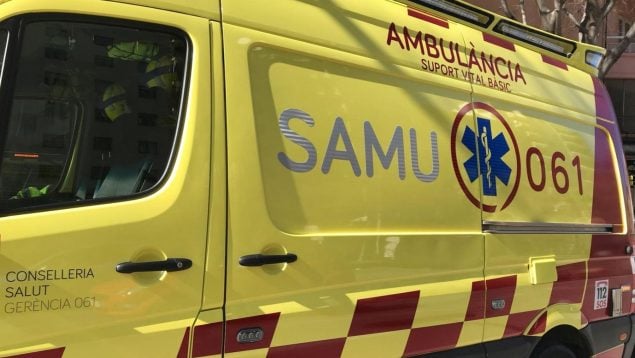 Tres heridos en un choque frontal de dos coches en Andratx