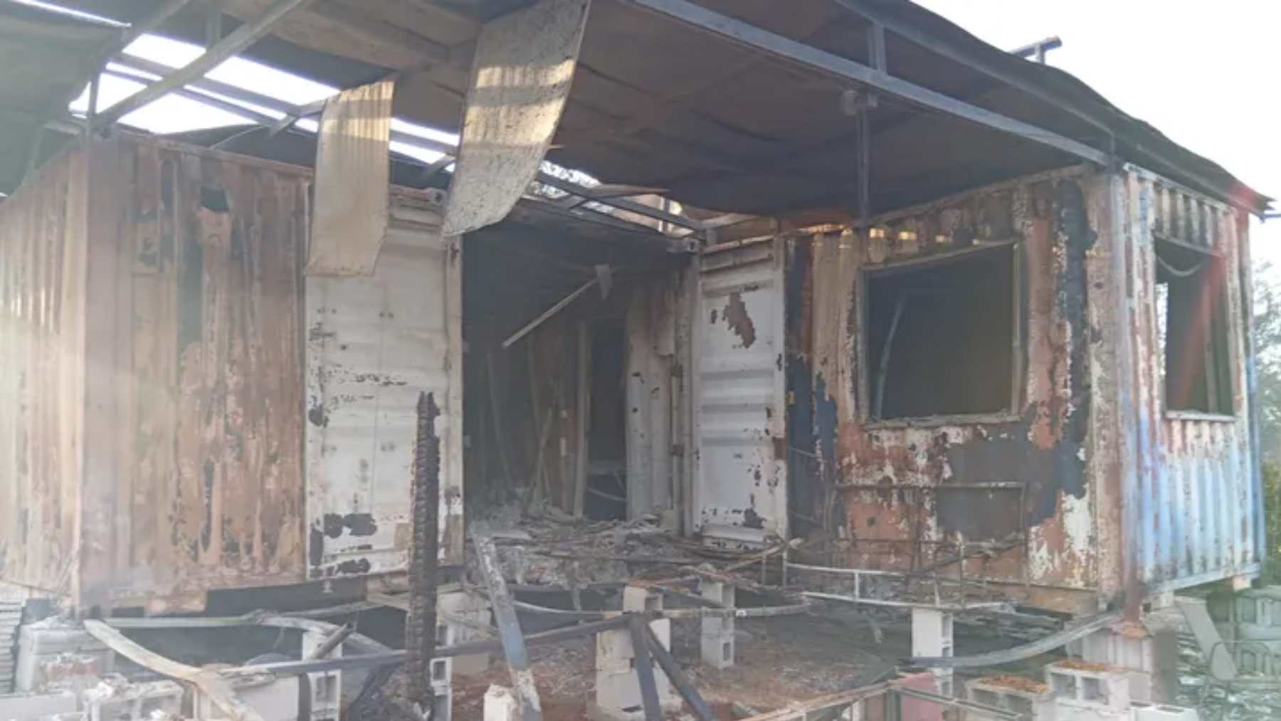 Estado en la que quedó la casa de Carlos y Elian en Colmenarejo tras el incendio de Tres Cantos. (GoFundMe).