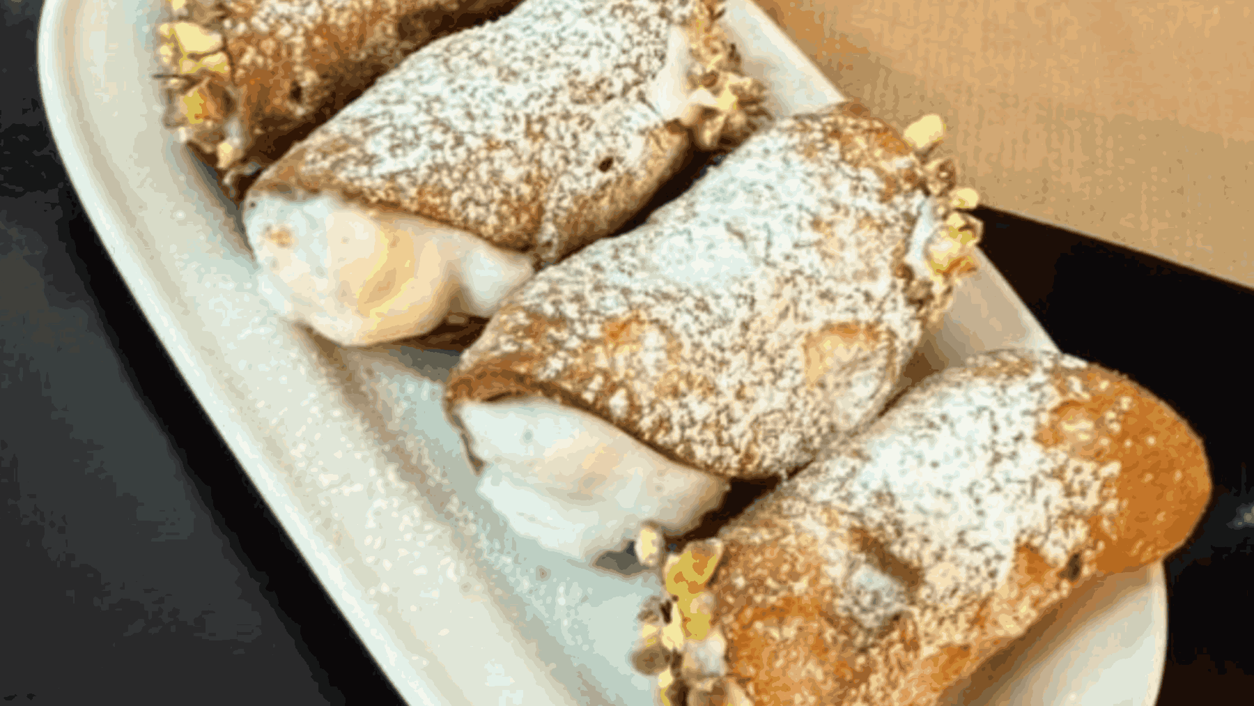Canoli siciliano