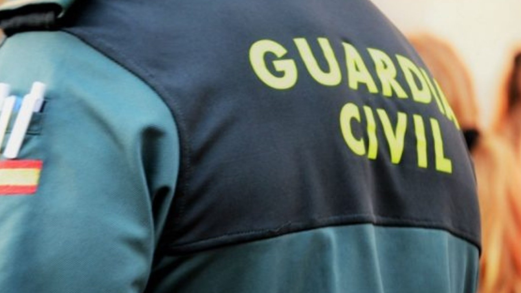 El aviso de la Guardia Civil sobre las camisetas de la Liga que enfurece a media España