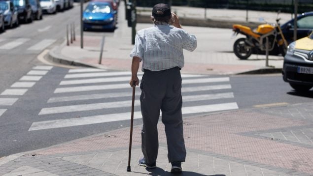 Muere un ex concejal del PSOE por un golpe de calor mientras daba un paseo por La Rambla (Córdoba)