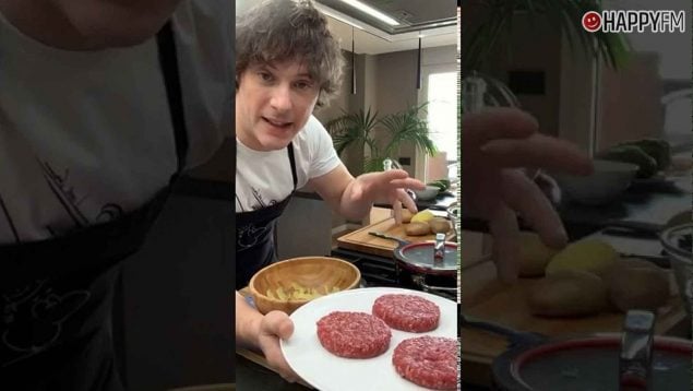 Jordi Cruz durante una de sus emisiones en redes sociales (Instagram).