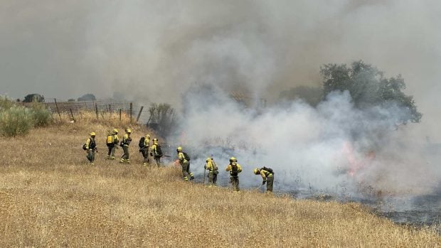 Trabajos de extinción del incendio de Tres Cantos