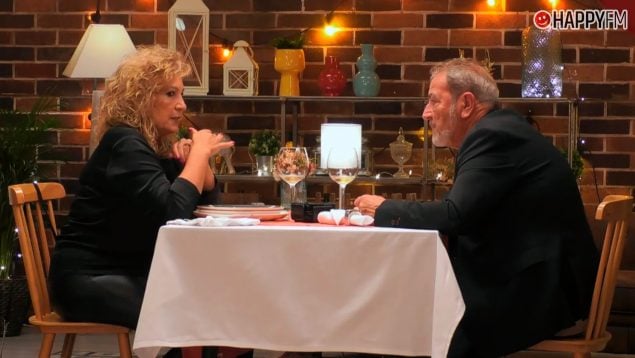 Vicky y Agapito en First Dates. (Mediaset)