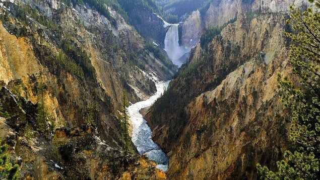 Descubrimiento geológico sobre terremotos, hallazgo terremotos en Yellowstone, uso de machine learning terremotos en yellowstone, zona volcánica de Yellowstone, machine learning, ia y terremotos.