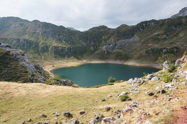 Parque Natural de Somiedo, Lago de Saliencia (Foto: Wikimedia Commons By Tanja Freibott)