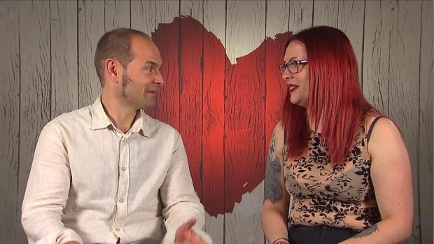 Salvi y Marta en la decisión final de 'First Dates'. (Mediaset)