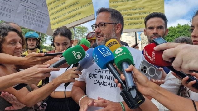 Adelante Andalucía quiere a «youtubers» y «niños rata» apagando incendios por criticar los impuestos
