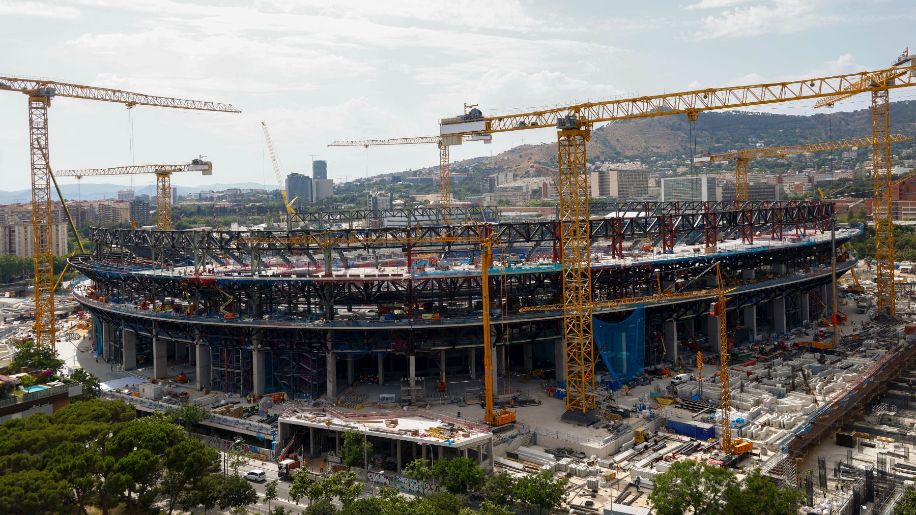 El Camp Nou, en obras. (EFE)