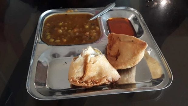Bandeja comida india