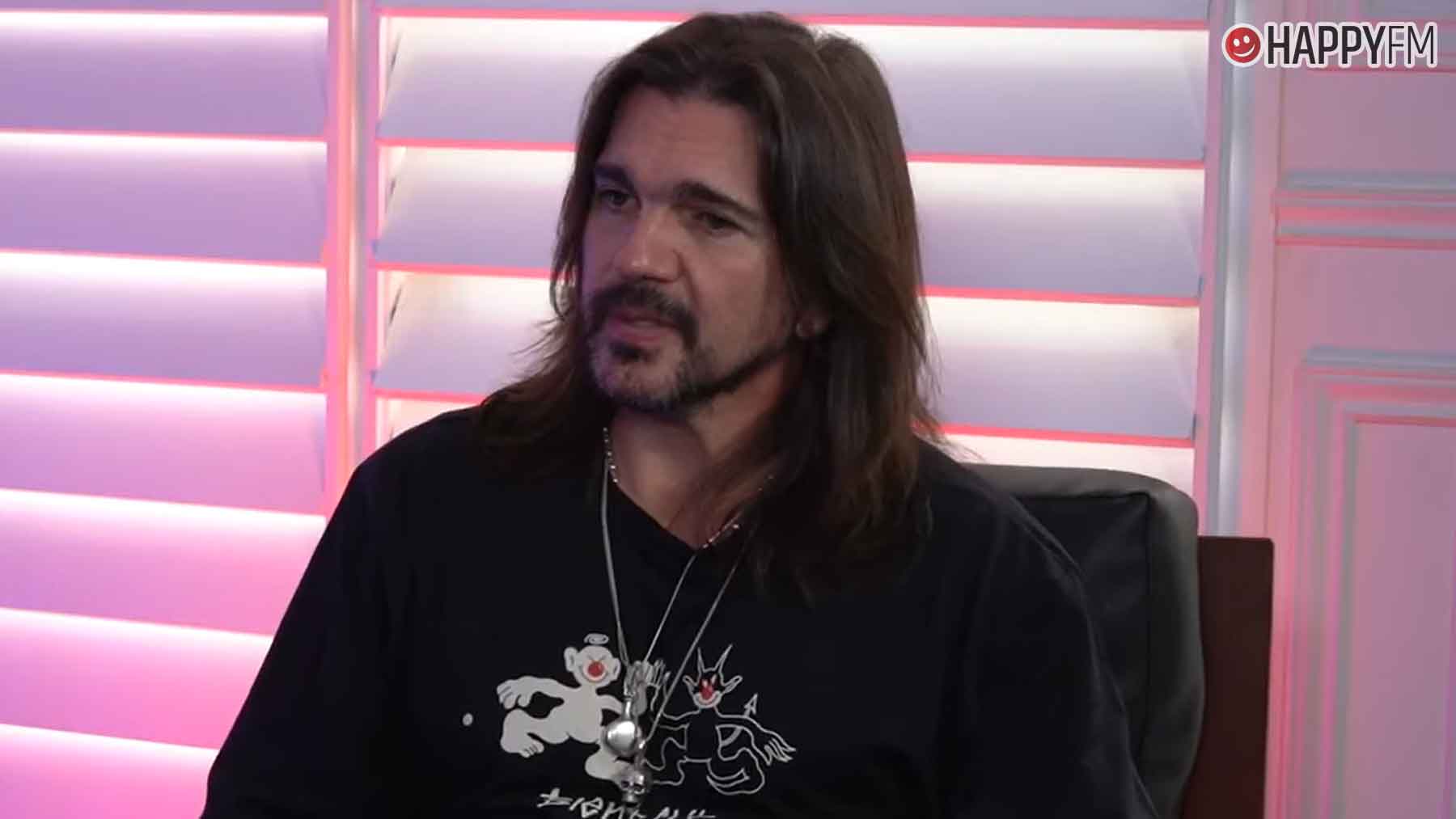 El cantante Juanes durante una entrevista en el pódcast del periodista Yordi Rosado (YouTube).