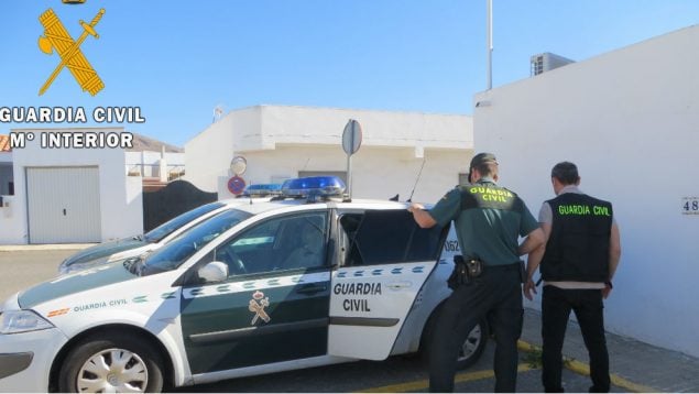 prendas ropa falsas tiendas Can Picafort Guardia Civil