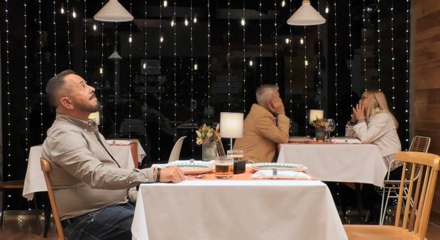Miguel en 'First Dates'. (Mediaset)