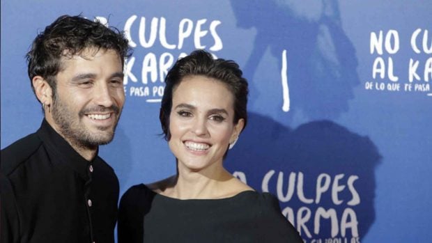 Verónica Echegui y su pareja, el actor Álex García, en un evento (Foto: Gtres).