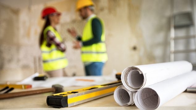 Mujeres en la obra