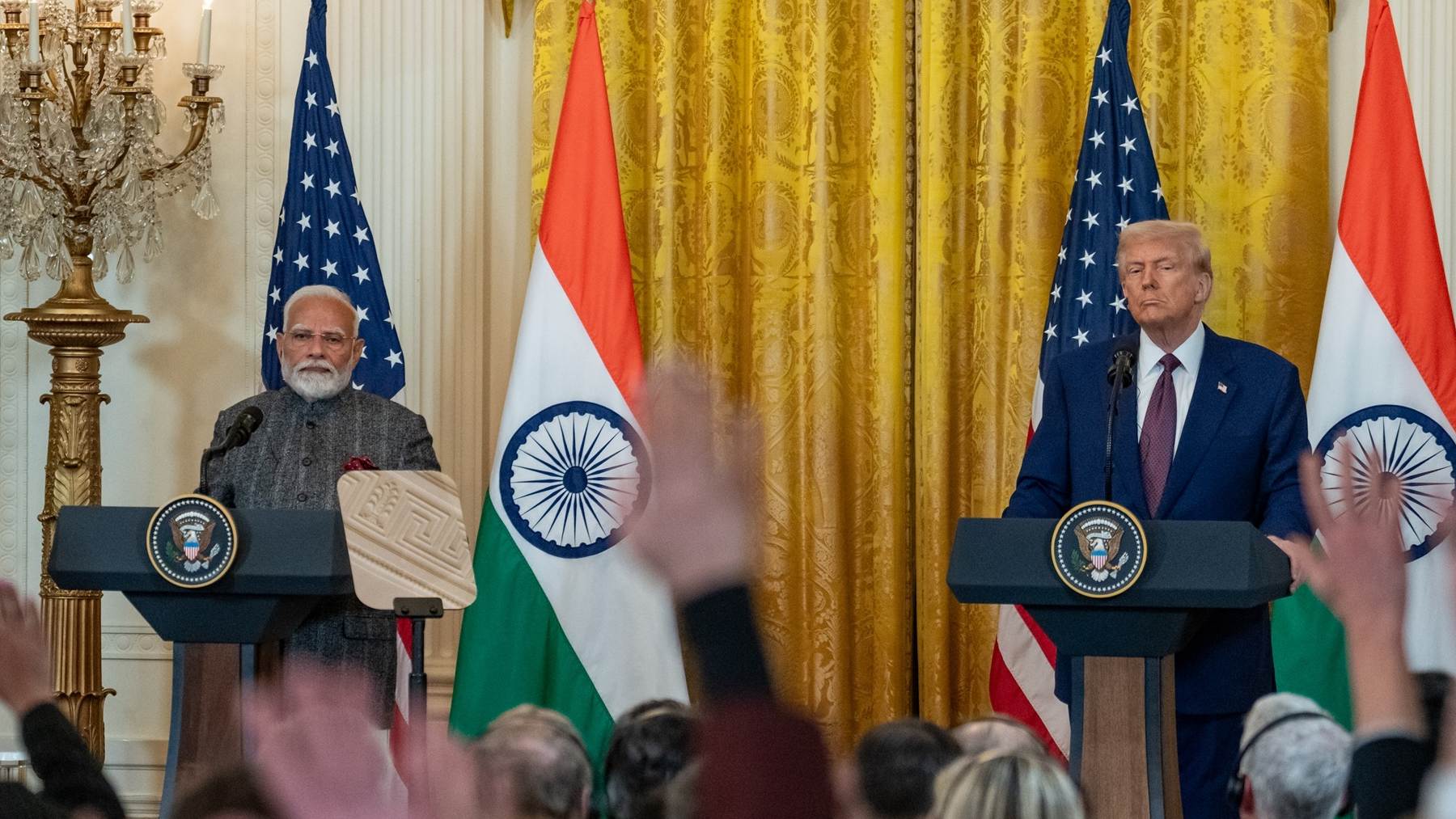 Entran en vigor los aranceles del 50% de EEUU a la India como represalia por comprar petróleo ruso
