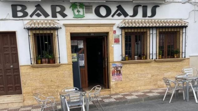 mata, bar, Córdoba, Almedinilla, dueño del bar, detenido, problemas mentales, Guardia Civil, sucesos