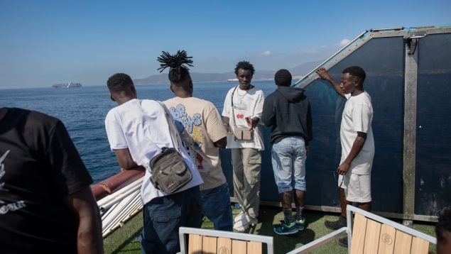 Ceuta abre la veda y declara la «contingencia migratoria extraordinaria» para reubicar a sus 520 menas