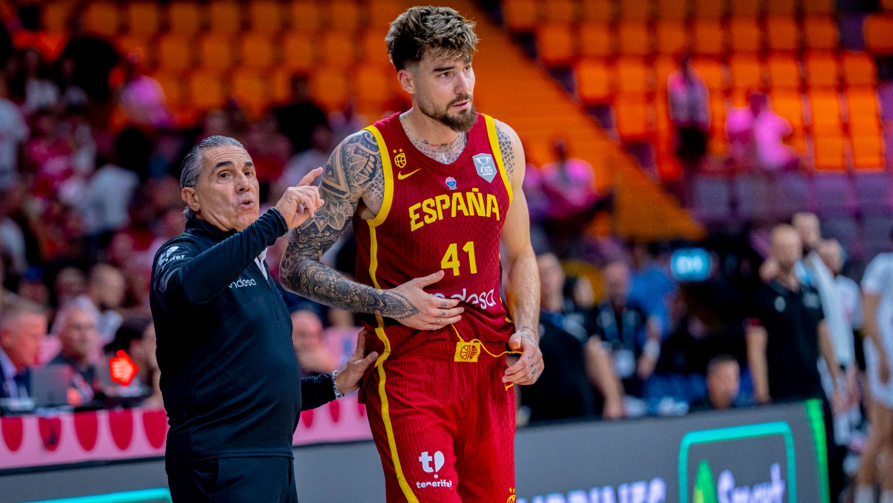 Scariolo y Juancho Hernangómez. (FEB)