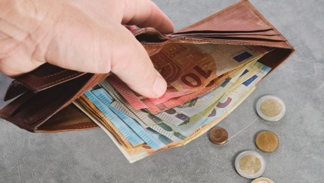 Dinero España