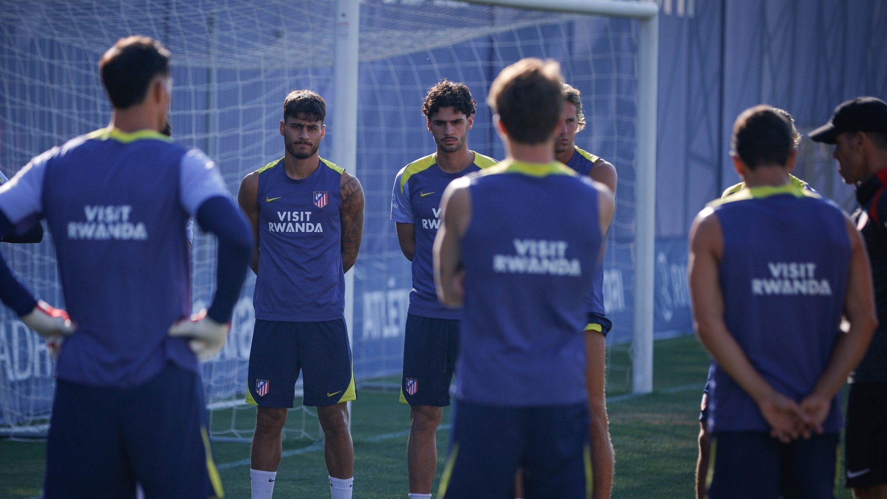 Simeone se carga a Ruggeri y desplaza a Hancko al lateral