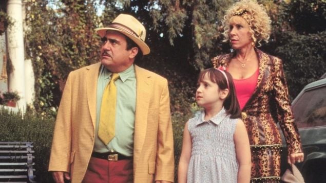 Valores de la película Matilda, por qué poner Matilda a los niños, qué película de los noventa poner a tus hijos, personalidad de los niños, Matilda, mejores películas para niños.