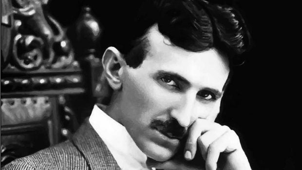 Electricidad y Tesla