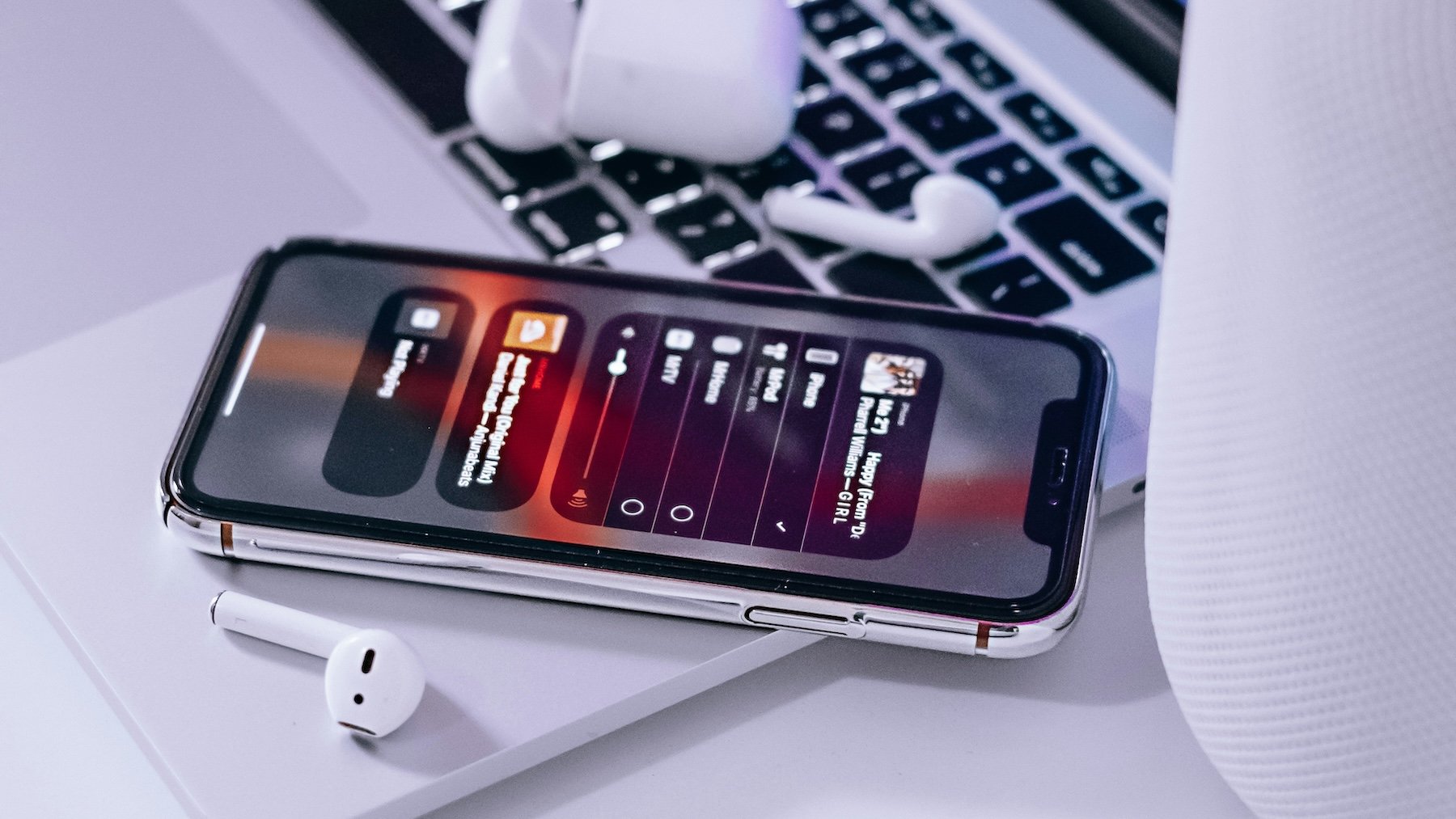 iOS 26 trae AutoMix y Fundido a Apple Music para que la música nunca se detenga