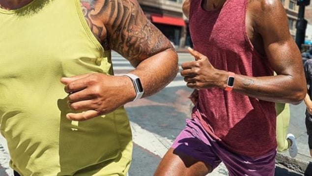 Fitbit Charge 6 una de las mejores pulseras inteligentes para medir entrenamientos y salud, y ahora cuesta un 22% menos