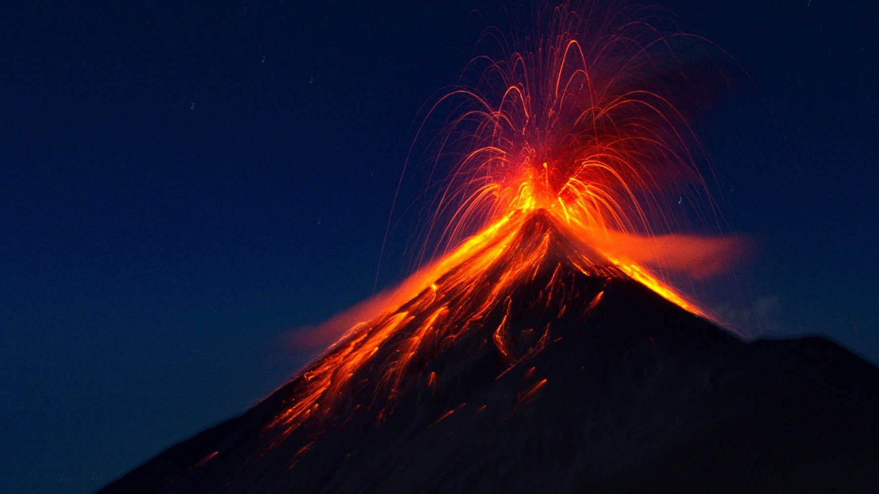Los geólogos alertan por el supervolcán que amenaza con entrar en erupción y llevar al mundo al caos