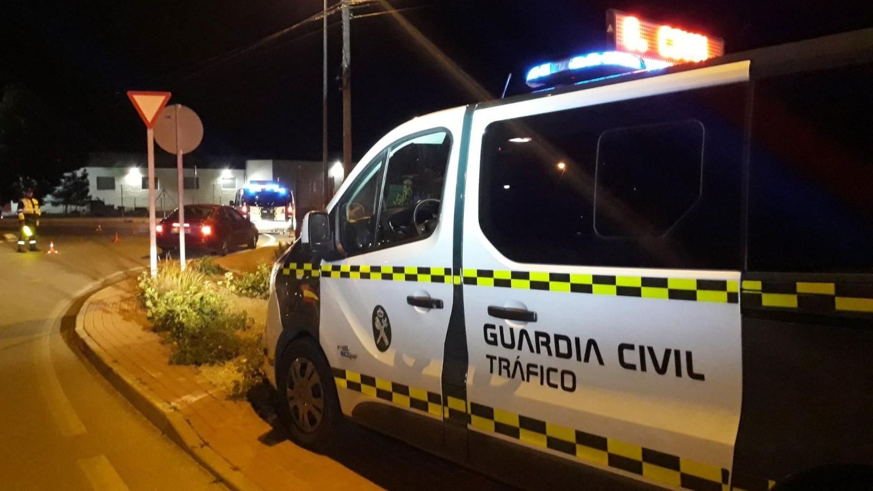 Agentes de la Agrupación de Tráfico de la Guardia Civil, al frente de la investigación
