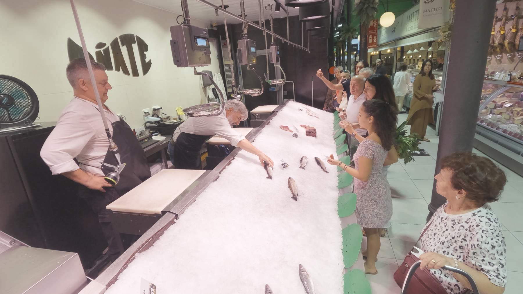 Así estaba la pescadería del Mercado de La Paz, mostrando qué pasaría si no existiera la acuiltura.