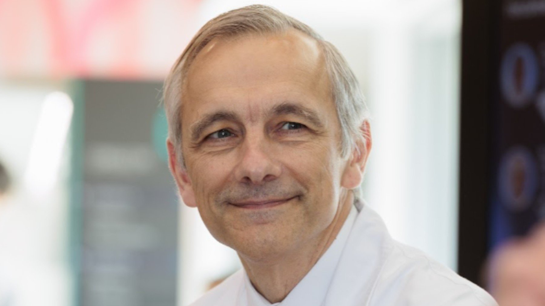 Dr. Javier Schlatter, psiquiatra: «La depresión postvacacional es una reacción adaptativa natural»