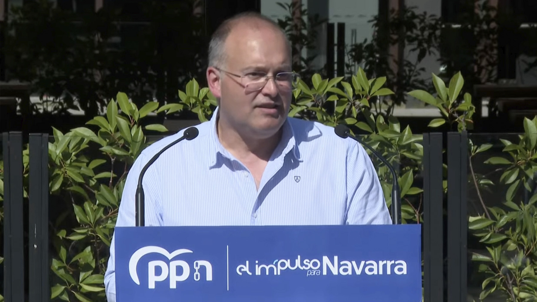 Un susceptible PSOE sale en tromba contra Tellado tras decir que el PP «cavará la fosa del Gobierno»