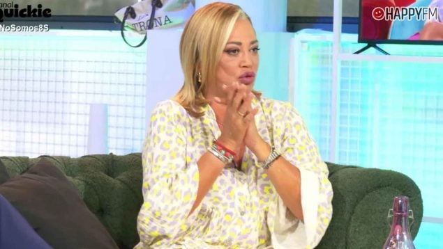 Belén Esteban en el plató de Canal Quickie (YouTube).