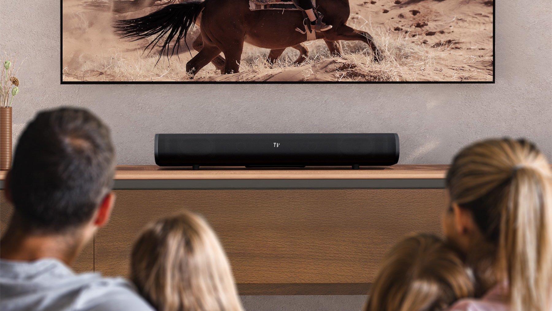 He probado la Creative Stage Pro y sorprende como cine en casa por menos de 140 €