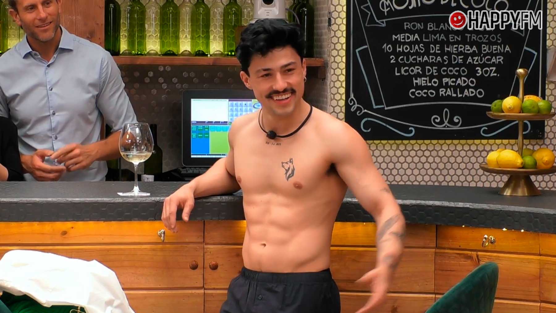 Un comensal se presenta desnudo a su cita de ‘First Dates’: «No me ha dado tiempo a vestirme»