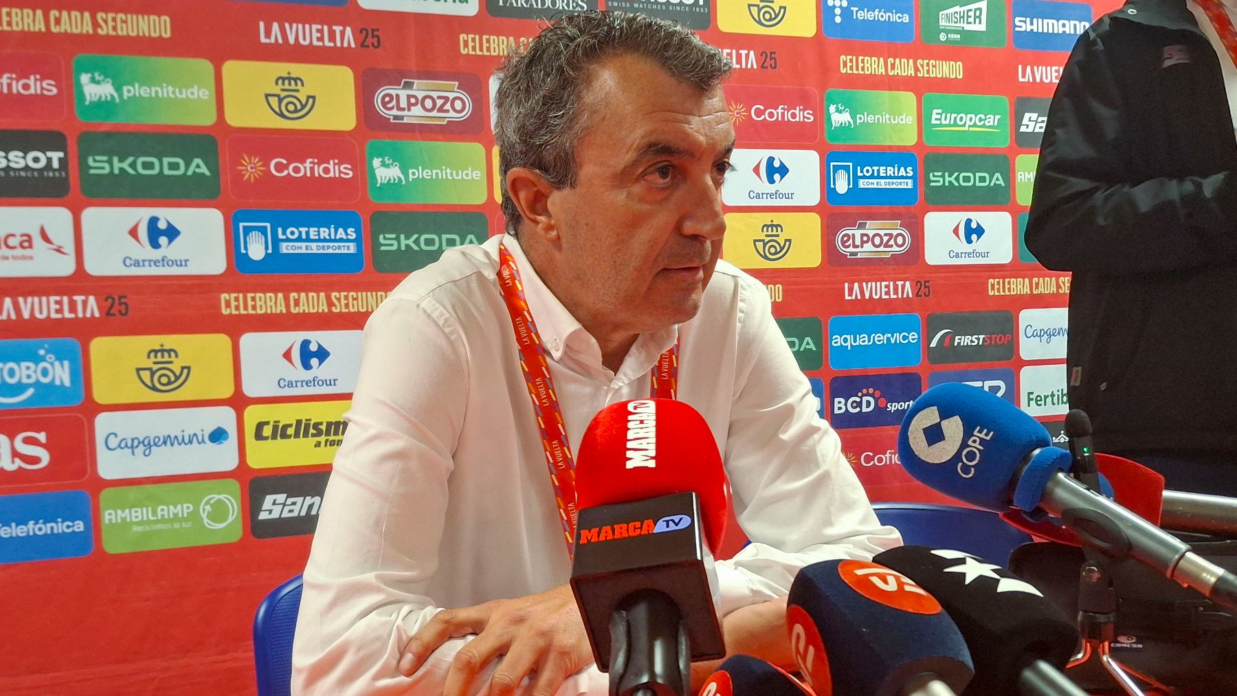 Javier Guillén, director de la Vuelta: «No vamos a parar y llegaremos hasta Madrid»